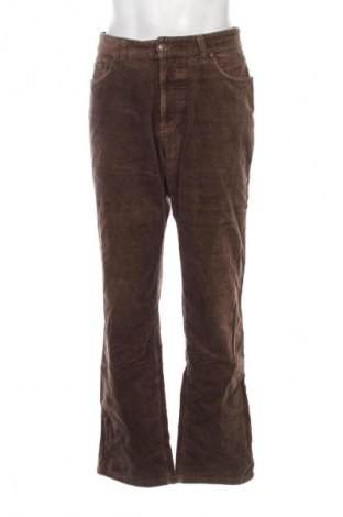 Herren Cordhose Commander, Größe M, Farbe Braun, Preis 9,99 €
