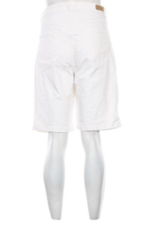 Ανδρικό κοντό παντελόνι Esprit, Μέγεθος M, Χρώμα Λευκό, Τιμή 17,00 €