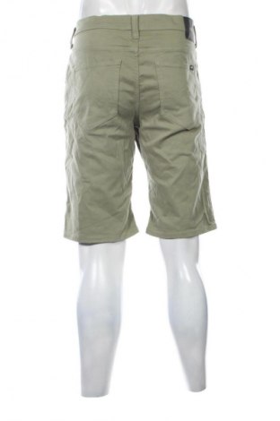 Férfi rövidnadrág Mustang, Méret L, Szín Zöld, Ár 5 569 Ft
