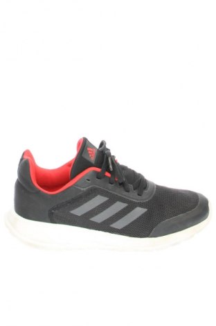 Férfi cipők
 Adidas, Méret 39, Szín Fekete, Ár 20 409 Ft