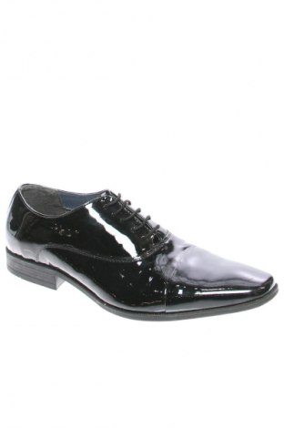 Férfi cipők
 Pier One, Méret 44, Szín Fekete, Ár 11 199 Ft