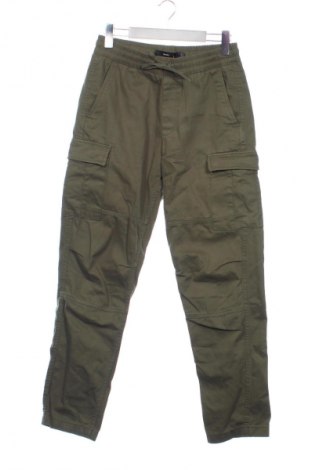 Férfi nadrág Bershka, Méret S, Szín Zöld, Ár 8 264 Ft