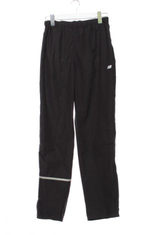 Herrenhose New Balance, Größe M, Farbe Schwarz, Preis 19,99 €
