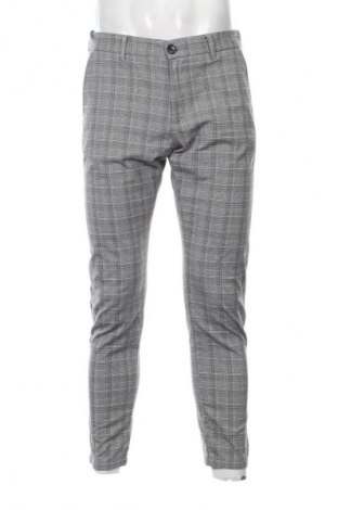 Herrenhose WE, Größe M, Farbe Mehrfarbig, Preis 6,99 €