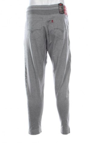 Pantaloni trening de bărbați Levi's Made & Crafted, Mărime XL, Culoare Gri, Preț 338,99 Lei