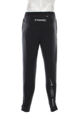 Pantaloni trening de bărbați Nike, Mărime S, Culoare Negru, Preț 342,99 Lei