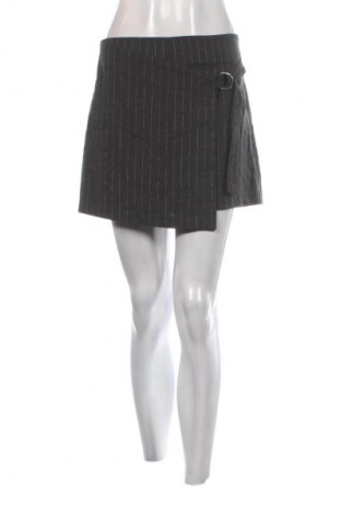 Spódnico-spodnie Stradivarius, Rozmiar M, Kolor Kolorowy, Cena 29,99 zł