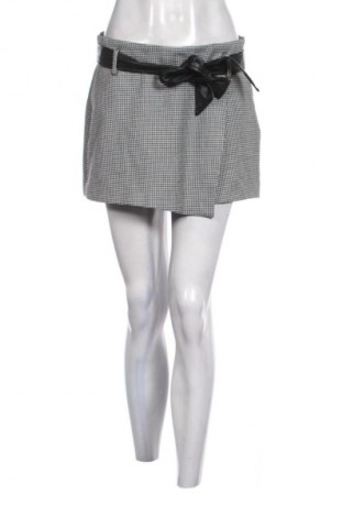 Hosenrock Zara, Größe M, Farbe Mehrfarbig, Preis 8,99 €