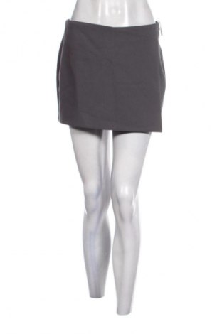 Пола - панталон Zara, Размер M, Цвят Сив, Цена 7,66 €