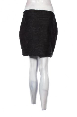 Пола Amisu, Размер M, Цвят Многоцветен, Цена 4,09 €