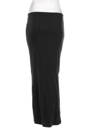 Spódnica Amisu, Rozmiar M, Kolor Szary, Cena 62,70 zł