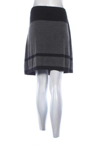 Пола Aniston, Размер XL, Цвят Многоцветен, Цена 21,00 €