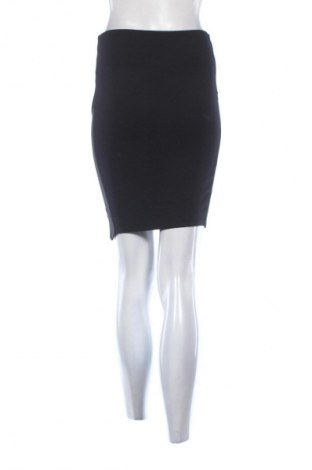 Szoknya Bershka, Méret S, Szín Fekete, Ár 2 066 Ft