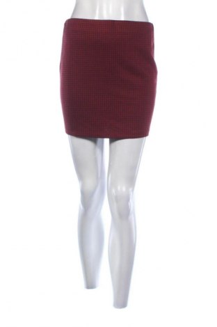 Sukně Bershka, Velikost M, Barva Vícebarevné, Cena  277,00 Kč