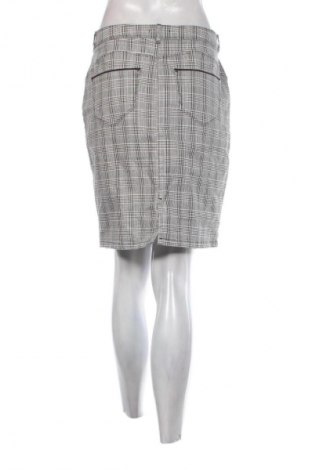 Fustă Breal, Mărime M, Culoare Multicolor, Preț 30,99 Lei