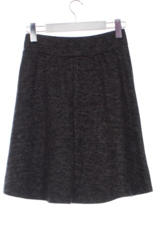 Пола Epoca, Размер M, Цвят Сив, Цена 10,00 €