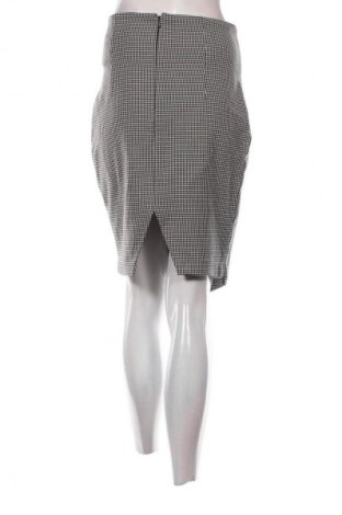 Sukně H&M, Velikost S, Barva Vícebarevné, Cena  283,00 Kč