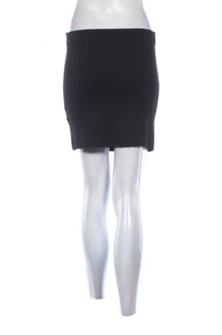 Sukně H&M, Velikost XS, Barva Černá, Cena  283,00 Kč