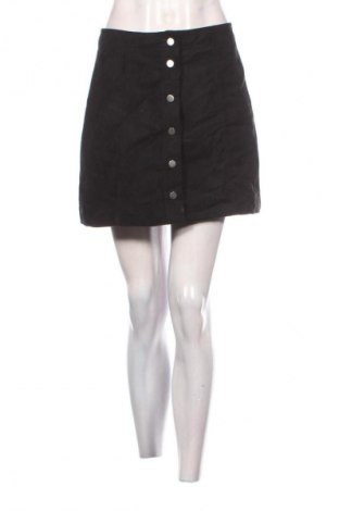 Пола H&M Divided, Размер S, Цвят Черен, Цена 5,11 €