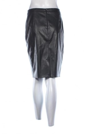 Sukně Mohito, Velikost M, Barva Černá, Cena  277,00 Kč