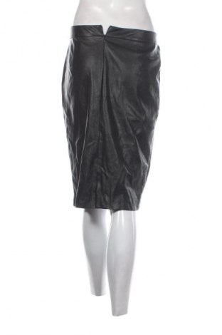 Пола Opus, Размер M, Цвят Черен, Цена 6,13 €