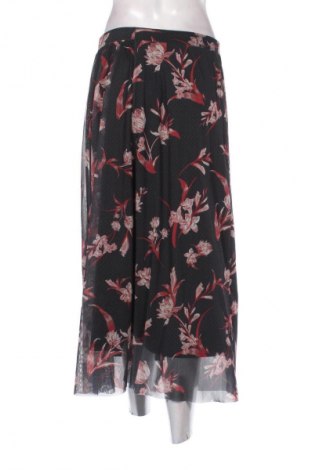 Пола Pieces, Размер S, Цвят Многоцветен, Цена 6,64 €