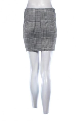 Пола Primark, Размер S, Цвят Многоцветен, Цена 10,00 €