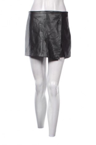 Sukně Pull&Bear, Velikost M, Barva Černá, Cena  449,00 Kč