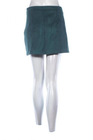 Rock Pull&Bear, Größe M, Farbe Grün, Preis 10,00 €