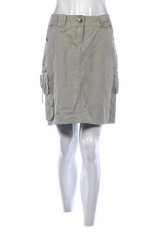 Spódnica Refree, Rozmiar M, Kolor Zielony, Cena 53,58 zł