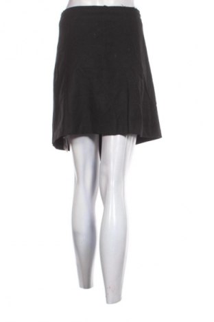 Szoknya Reserved, Méret L, Szín Fekete, Ár 4 042 Ft