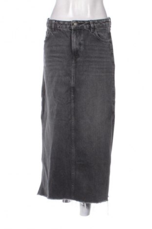 Sukňa Reserved, Veľkosť M, Farba Sivá, Cena  14,74 €