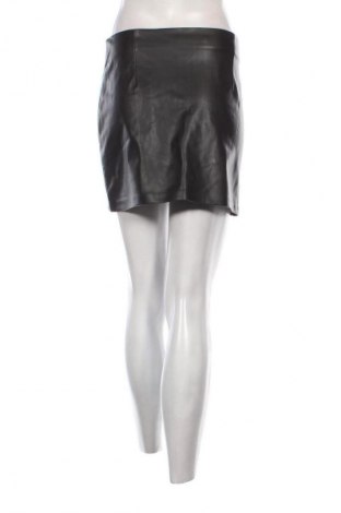 Spódnica Sinsay, Rozmiar S, Kolor Czarny, Cena 52,00 zł