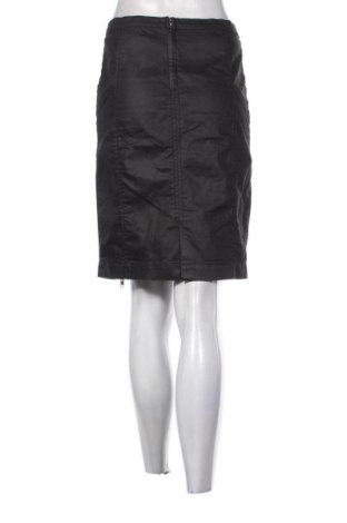 Spódnica Soaked In Luxury, Rozmiar M, Kolor Czarny, Cena 150,04 zł