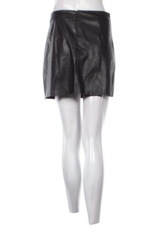 Spódnica Stradivarius, Rozmiar M, Kolor Czarny, Cena 53,58 zł