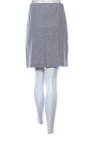 Пола Tommy Hilfiger, Размер M, Цвят Многоцветен, Цена 18,40 €