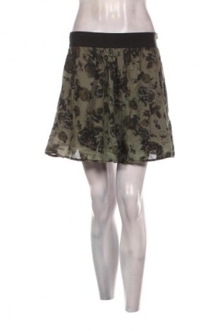 Пола Unbranded, Размер S, Цвят Многоцветен, Цена 4,60 €