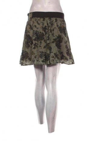 Пола Unbranded, Размер S, Цвят Многоцветен, Цена 4,60 €