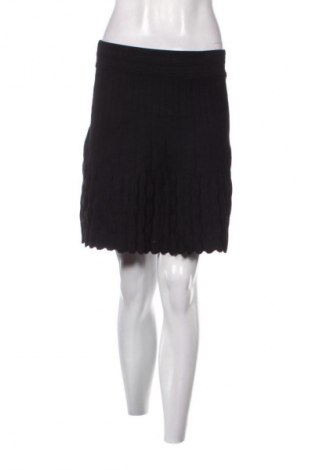 Rock Y.A.S, Größe S, Farbe Schwarz, Preis € 12,99