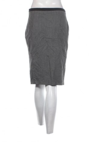 Пола Zara, Размер M, Цвят Сив, Цена 5,62 €