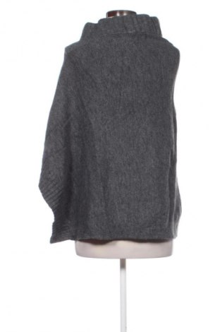 Poncsó Unbranded, Méret M, Szín Szürke, Ár 3 699 Ft