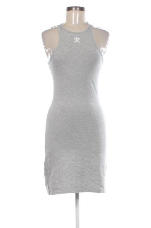 Рокля Adidas Originals, Размер M, Цвят Сив, Цена 21,47 €