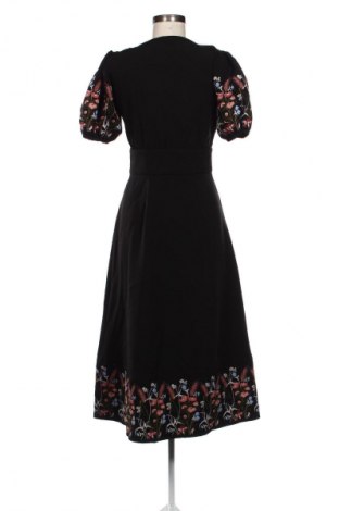 Šaty  Akin, Veľkosť M, Farba Čierna, Cena  19,95 €