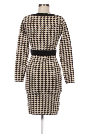 Kleid Allyson, Größe S, Farbe Mehrfarbig, Preis € 10,99