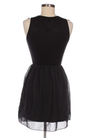 Рокля Amisu, Размер M, Цвят Черен, Цена 19,95 €
