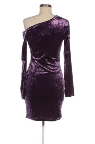 Рокля Amisu, Размер M, Цвят Лилав, Цена 29,73 €