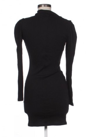 Sukienka Amisu, Rozmiar M, Kolor Czarny, Cena 106,90 zł