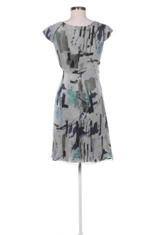 Šaty  Armani Collezioni, Velikost M, Barva Vícebarevné, Cena  6 484,00 Kč