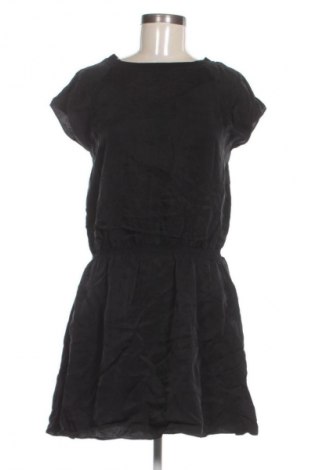 Ruha BOSS, Méret S, Szín Fekete, Ár 31 129 Ft