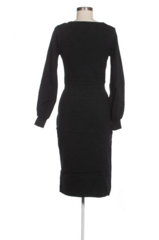 Ruha Basque, Méret M, Szín Fekete, Ár 5 909 Ft